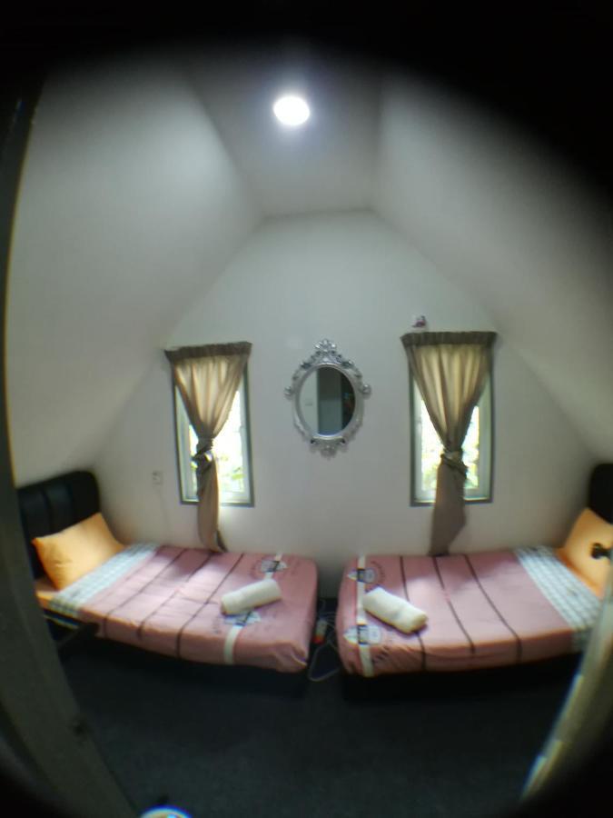 Berries Residence Kampong Kundassan Εξωτερικό φωτογραφία
